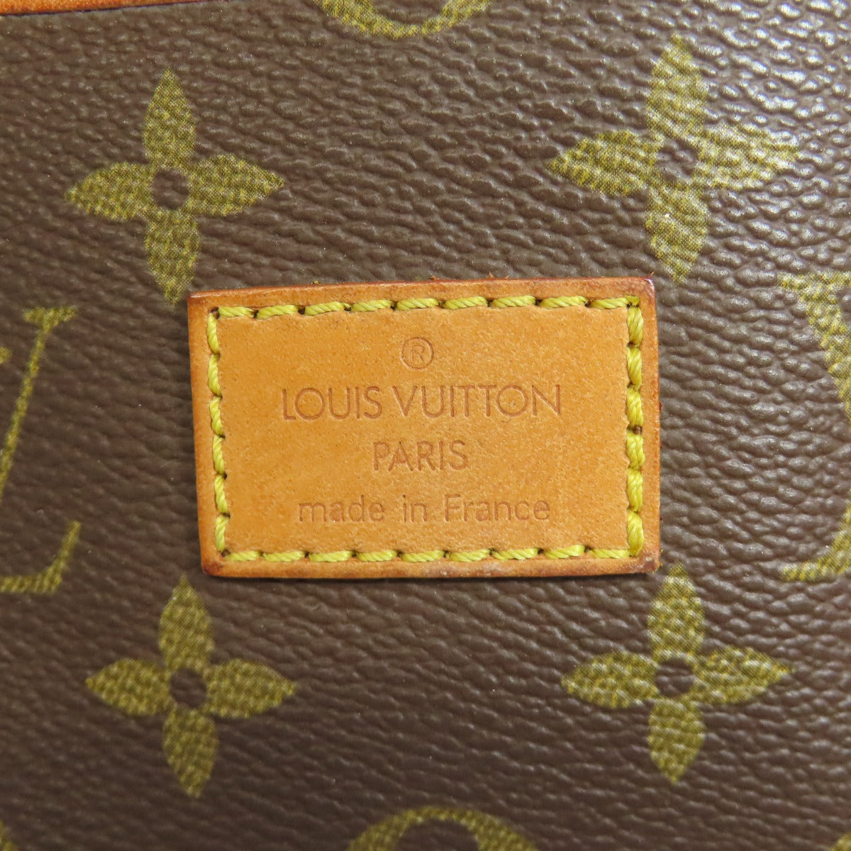 LOUIS VUITTON ルイヴィトン M42254 ソミュール ショルダーバッグ モノグラムキャンバス レディース 中古