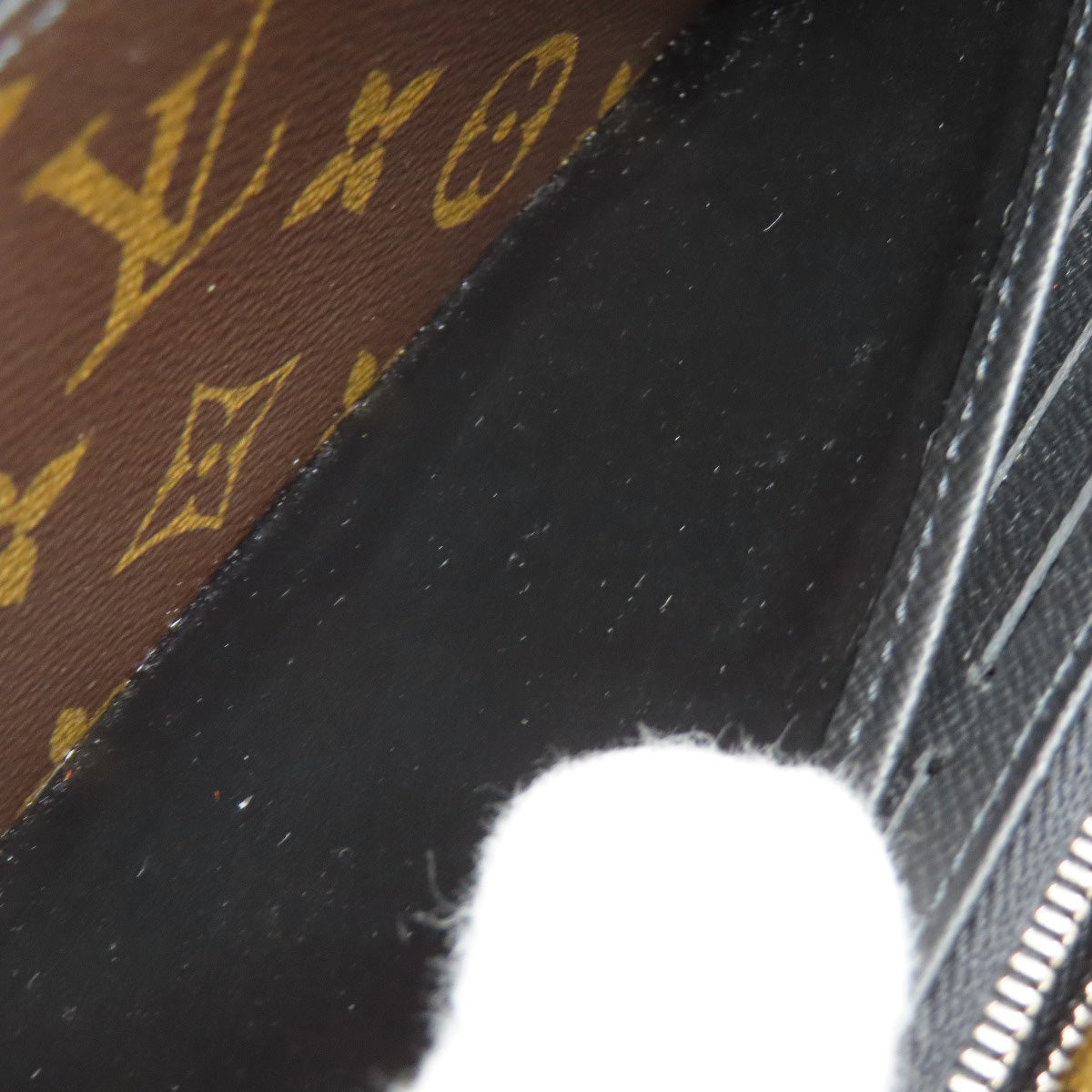 LOUIS VUITTON ルイヴィトン M69407 ジッピー・ドラゴンヌ 長財布（小銭入れあり） モノグラムマカサー レディース 中古