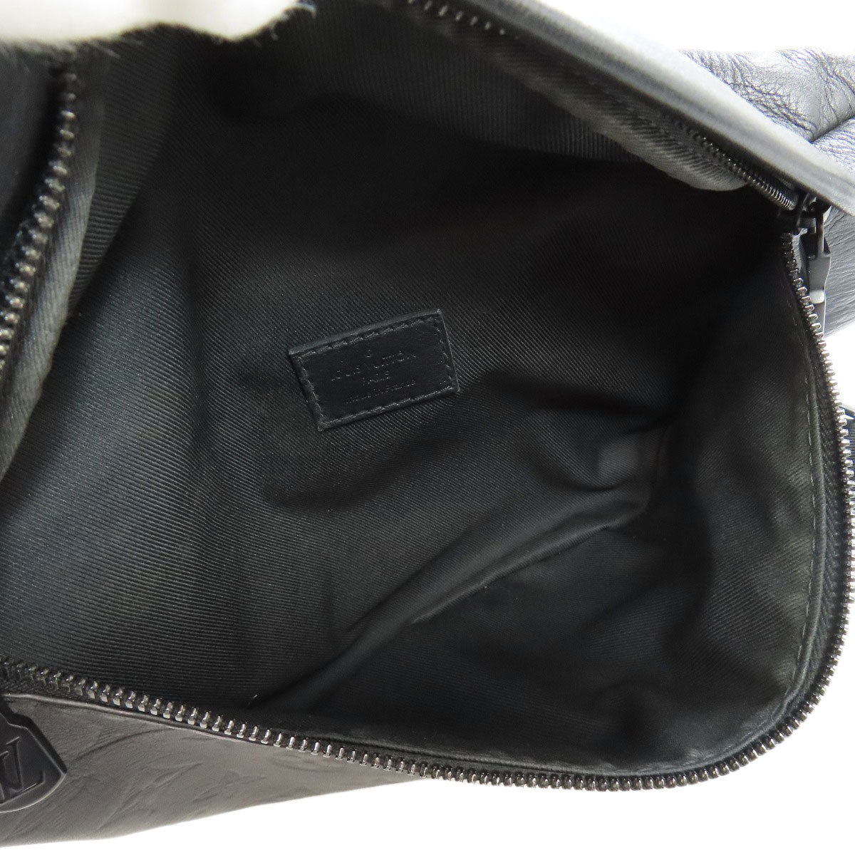 LOUIS VUITTON ルイヴィトン M44388 ディスカバリー・バムバッグ PM ボディバッグ レザー レディース 中古