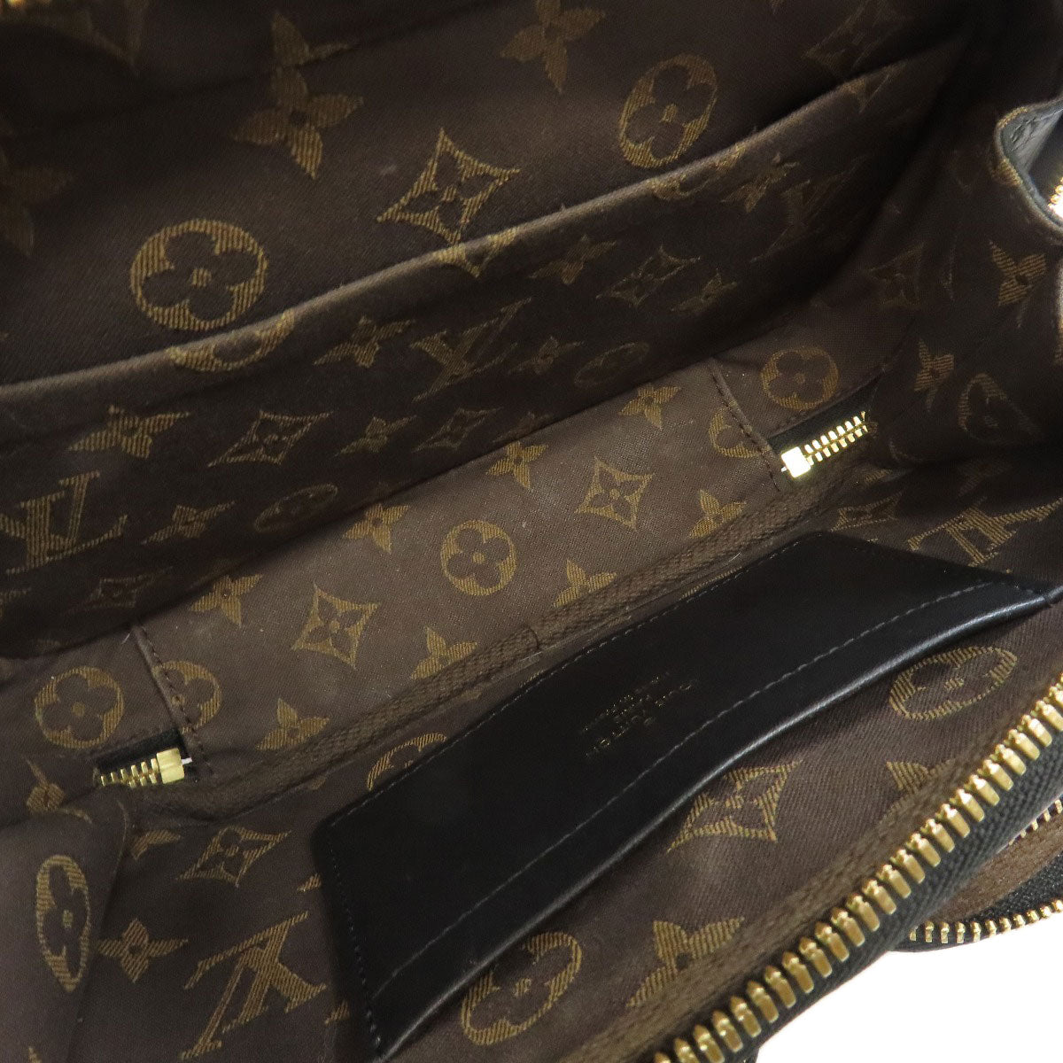 LOUIS VUITTON ルイヴィトン M80450 ユーティリティ クロスボディ ハンドバッグ カーフ レディース 中古