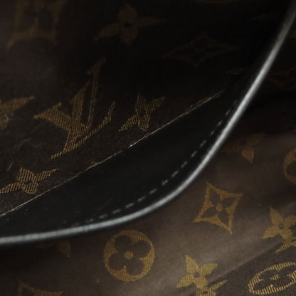 LOUIS VUITTON ルイヴィトン M80450 ユーティリティ クロスボディ ハンドバッグ カーフ レディース 中古