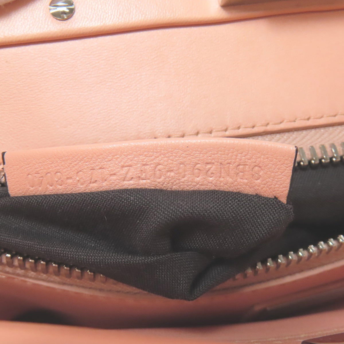 FENDI フェンディ ピーカブー リボンステッチ 2WAY ハンドバッグ カーフ レディース 中古
