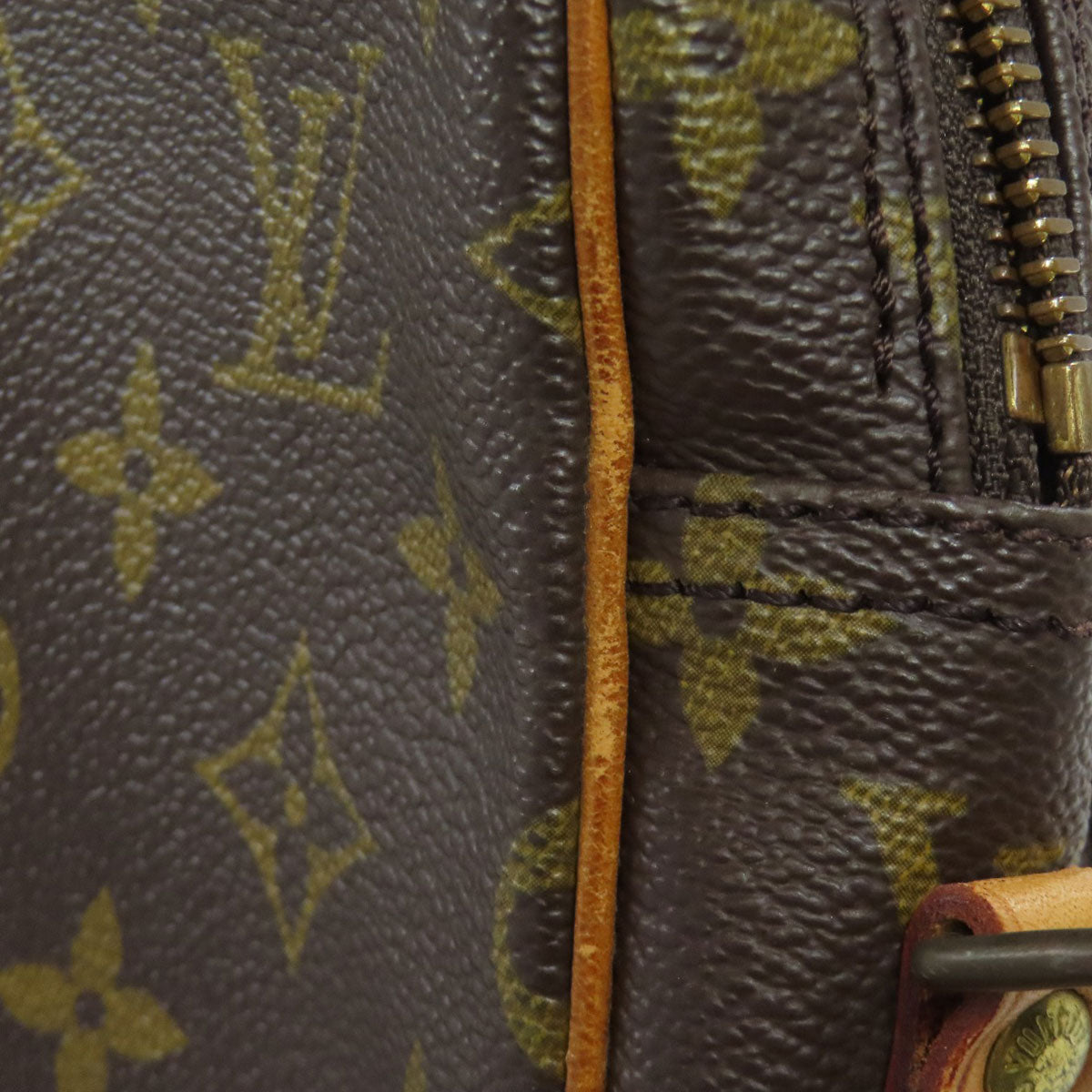 LOUIS VUITTON ルイヴィトン M45236 アマゾン ショルダーバッグ モノグラムキャンバス レディース 中古