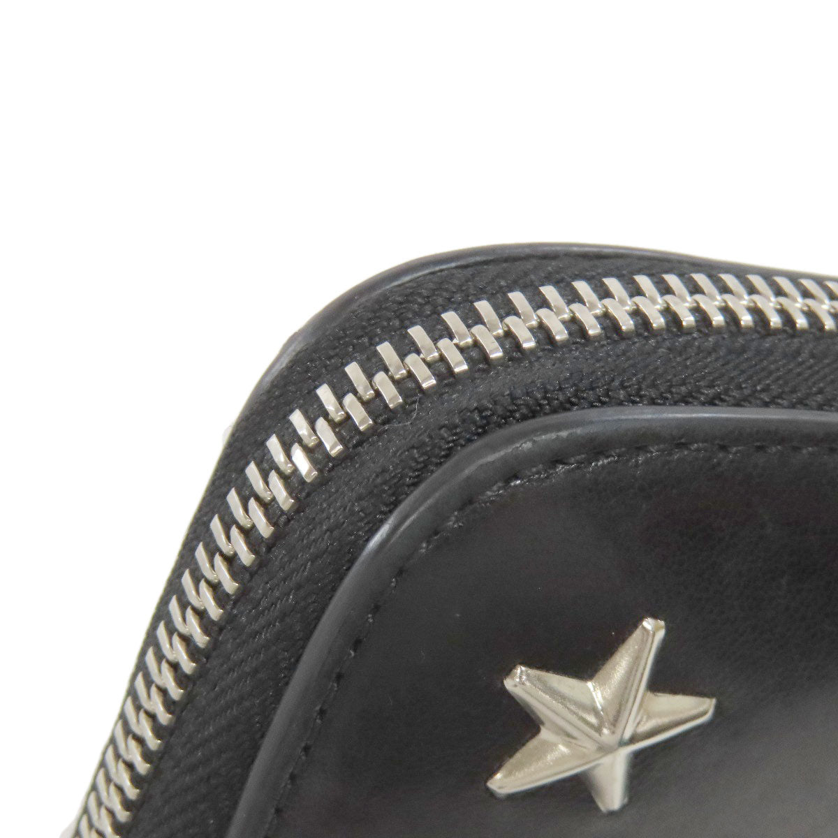 Jimmy Choo ジミーチュウ スタッズ スターモチーフ 二つ折り財布（小銭入れあり） レザー レディース 中古