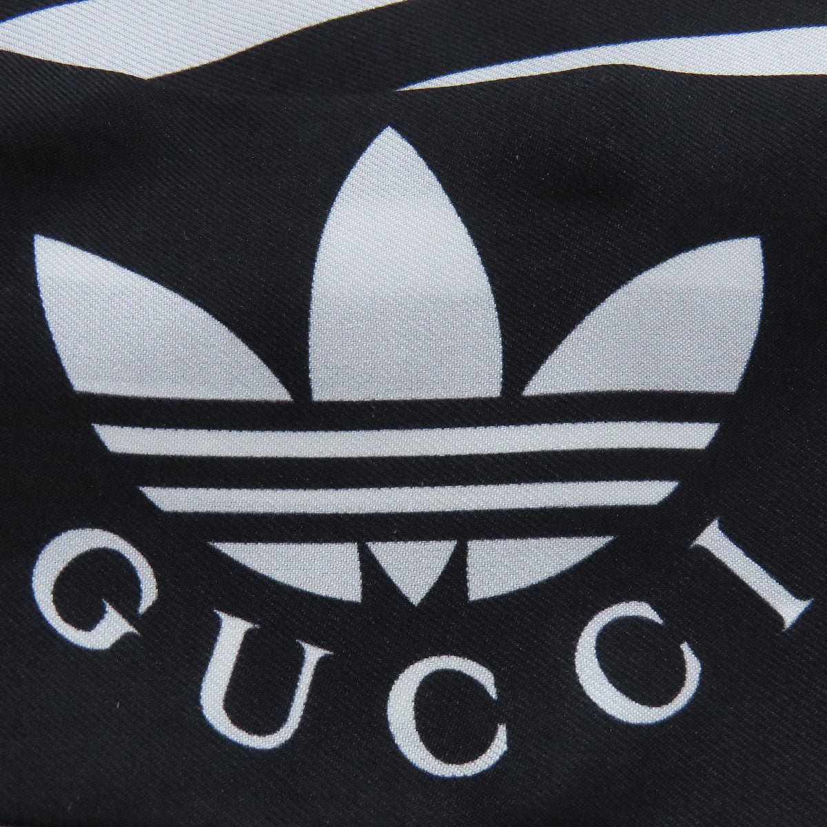 GUCCI グッチ 703568 アディダスコラボ スカーフ シルク レディース 中古