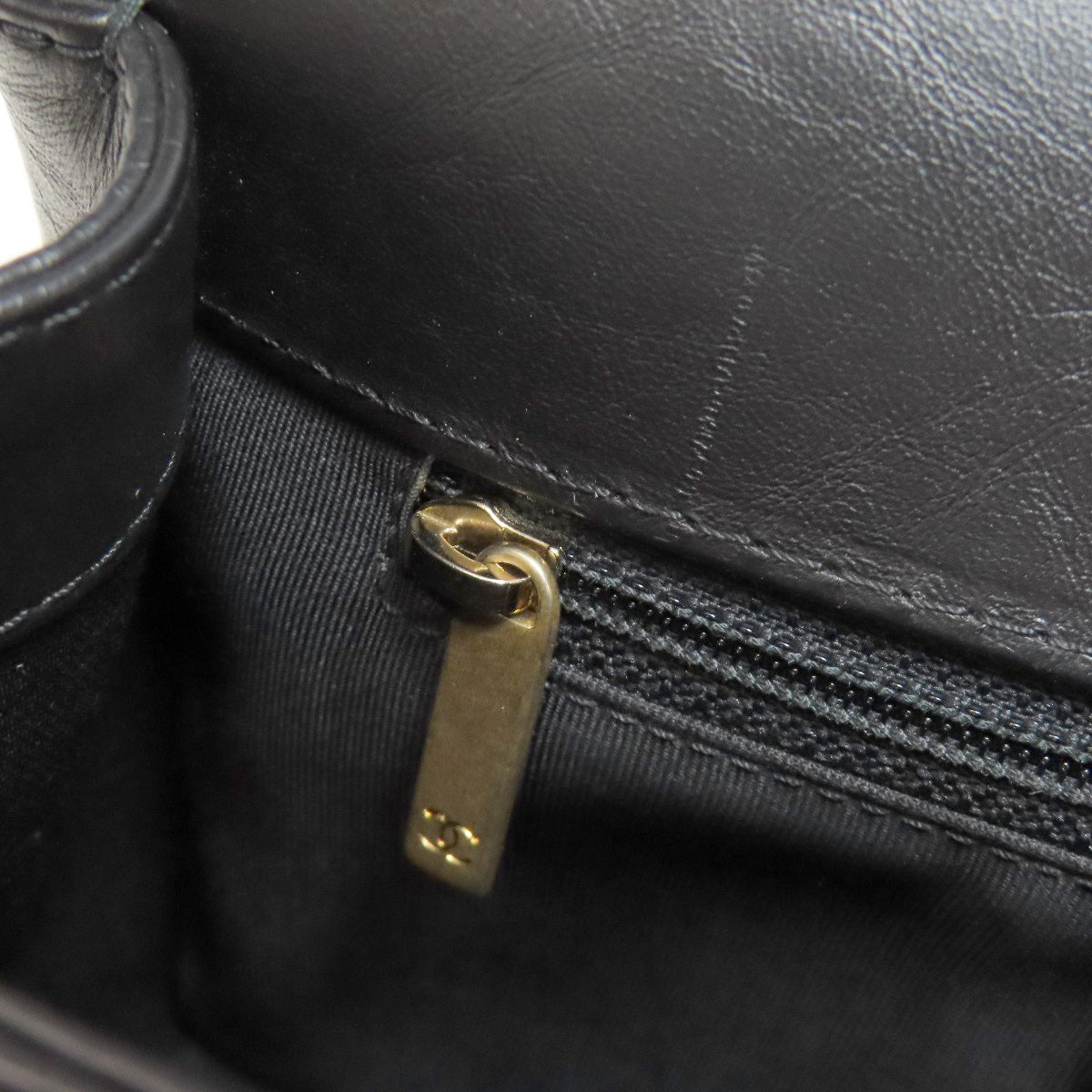 CHANEL シャネル シェブロン Vステッチ ゴールド金具 2WAY ハンドバッグ カーフ レディース 中古