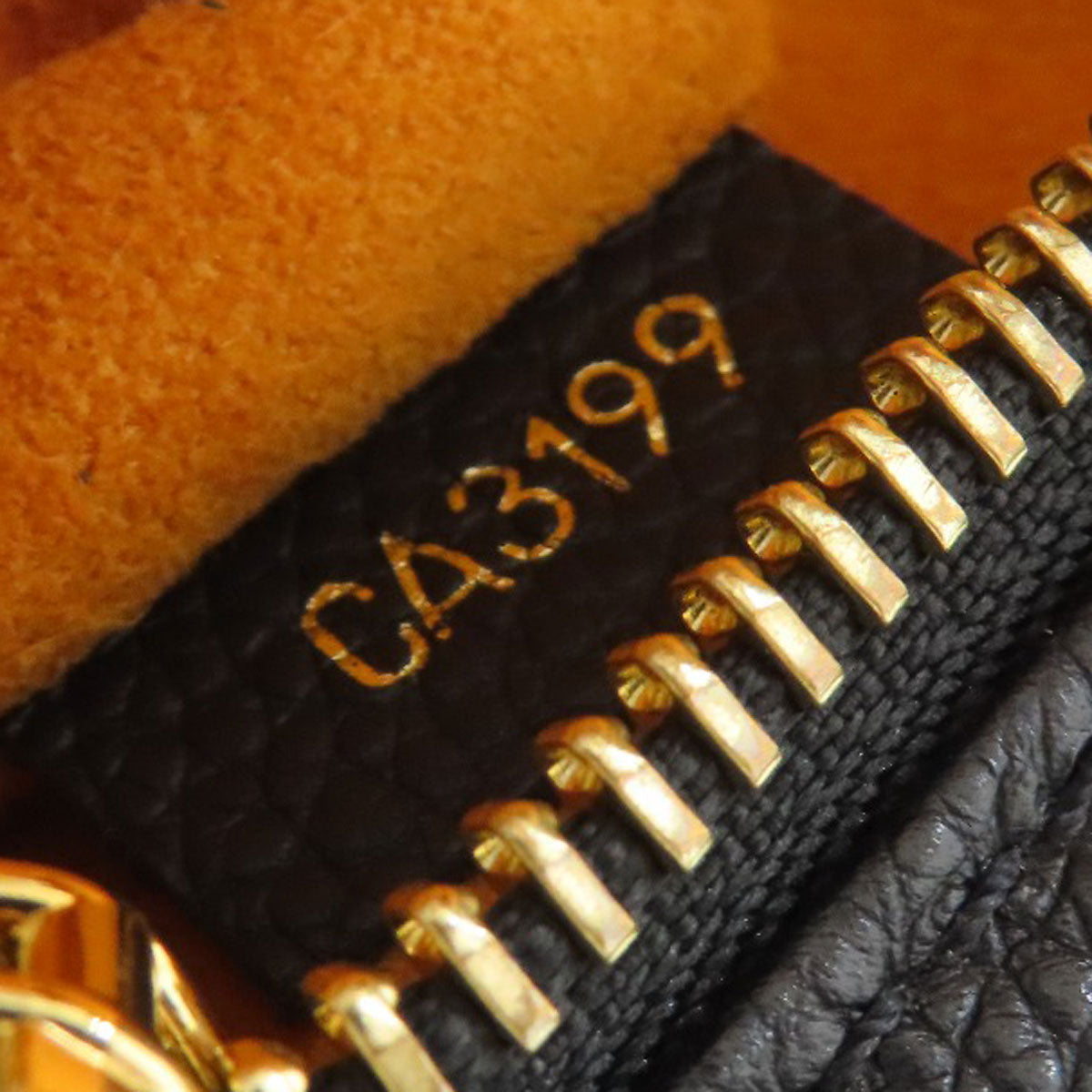 LOUIS VUITTON ルイヴィトン M44812 バムバッグ ボディバッグ アンプラント レディース 中古