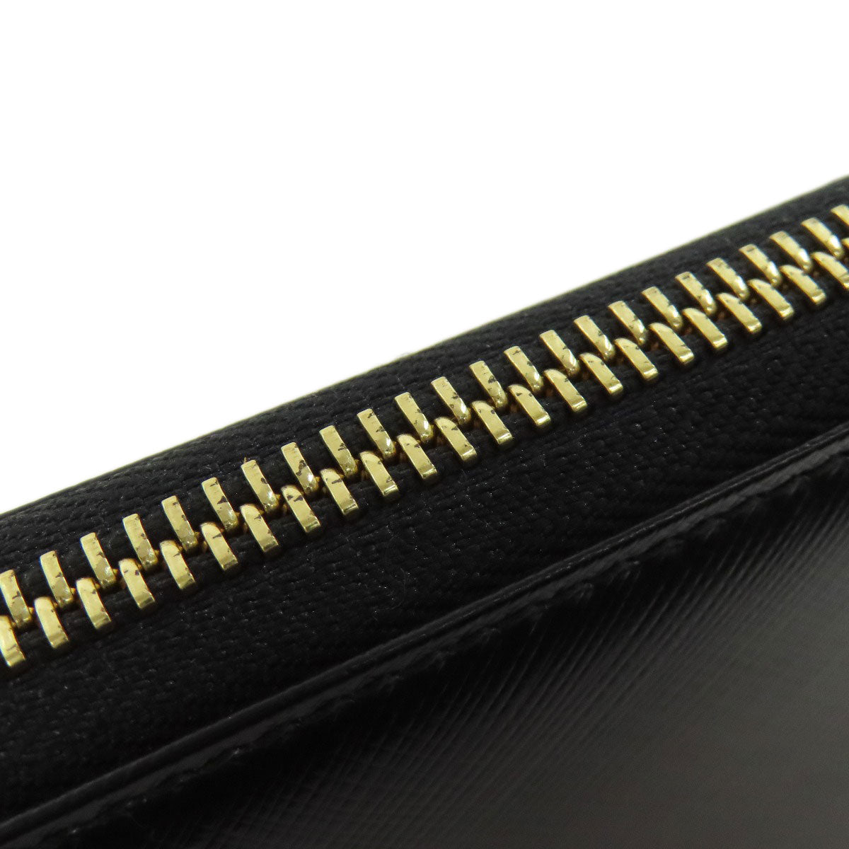 Salvatore Ferragamo サルヴァトーレフェラガモ ヴァラリボン 長財布（小銭入れあり） レザー レディース 中古
