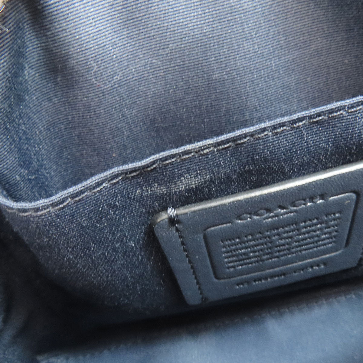 COACH コーチ CF343 マディ クロスボディ ショルダーバッグ PVC レディース 中古