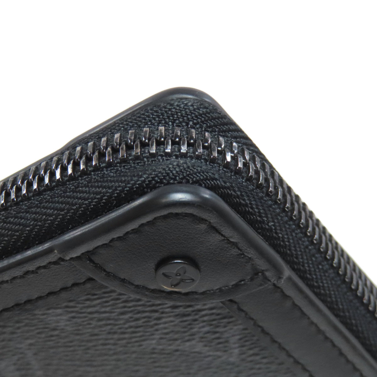 LOUIS VUITTON ルイヴィトン M80558 ジッピー・ウォレット 長財布（小銭入れあり） モノグラムエクリプス メンズ 中古