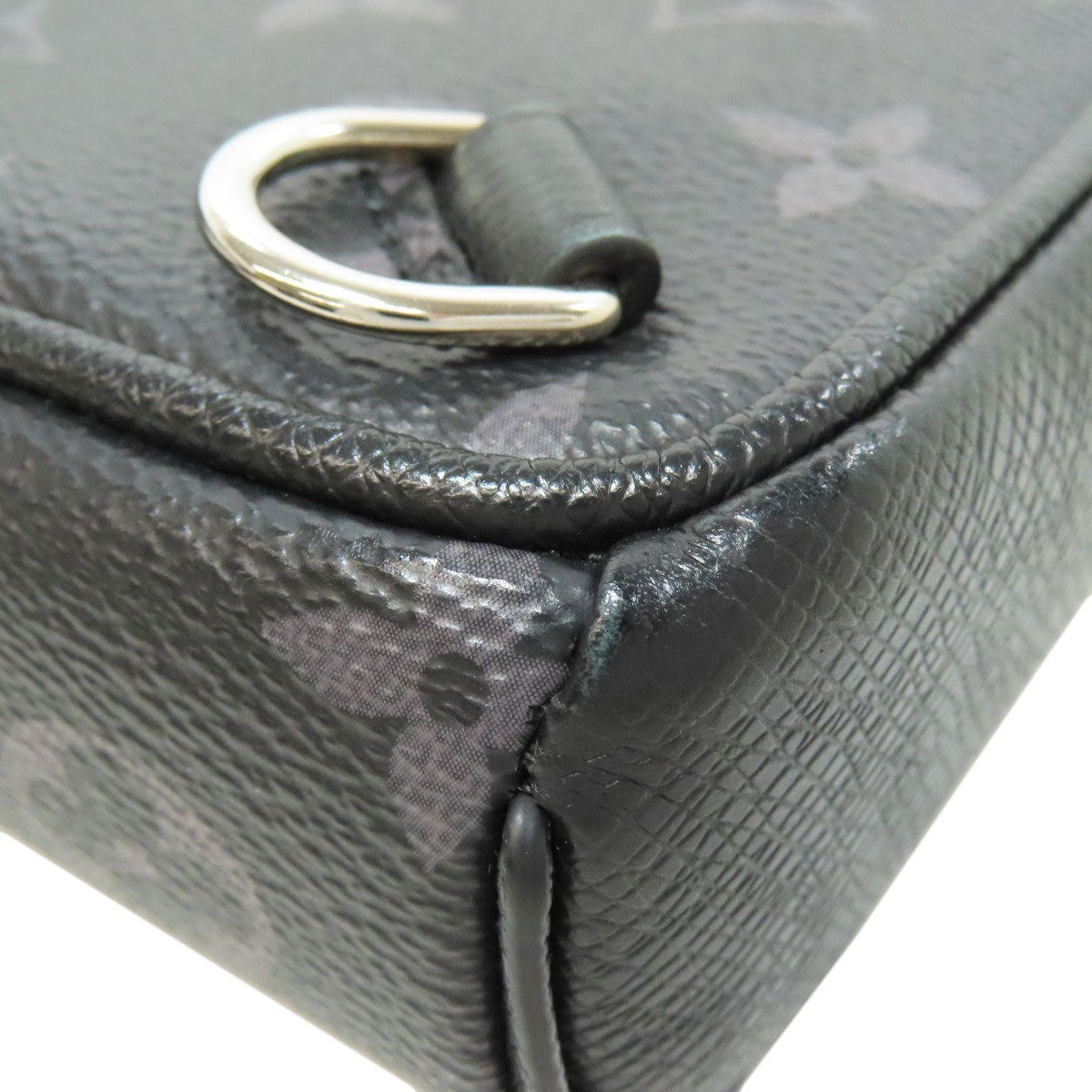 LOUIS VUITTON ルイヴィトン M30741 アウトドアスリングバッグ ボディバッグ タイガラマ レディース 中古