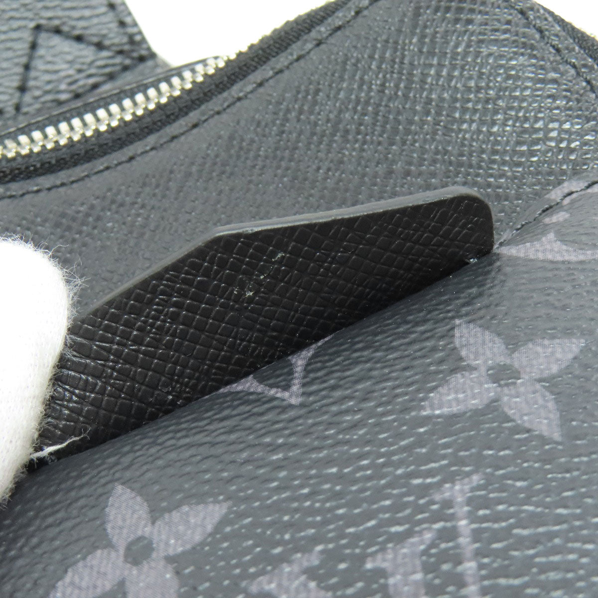 LOUIS VUITTON ルイヴィトン M30741 アウトドアスリングバッグ ボディバッグ タイガラマ レディース 中古