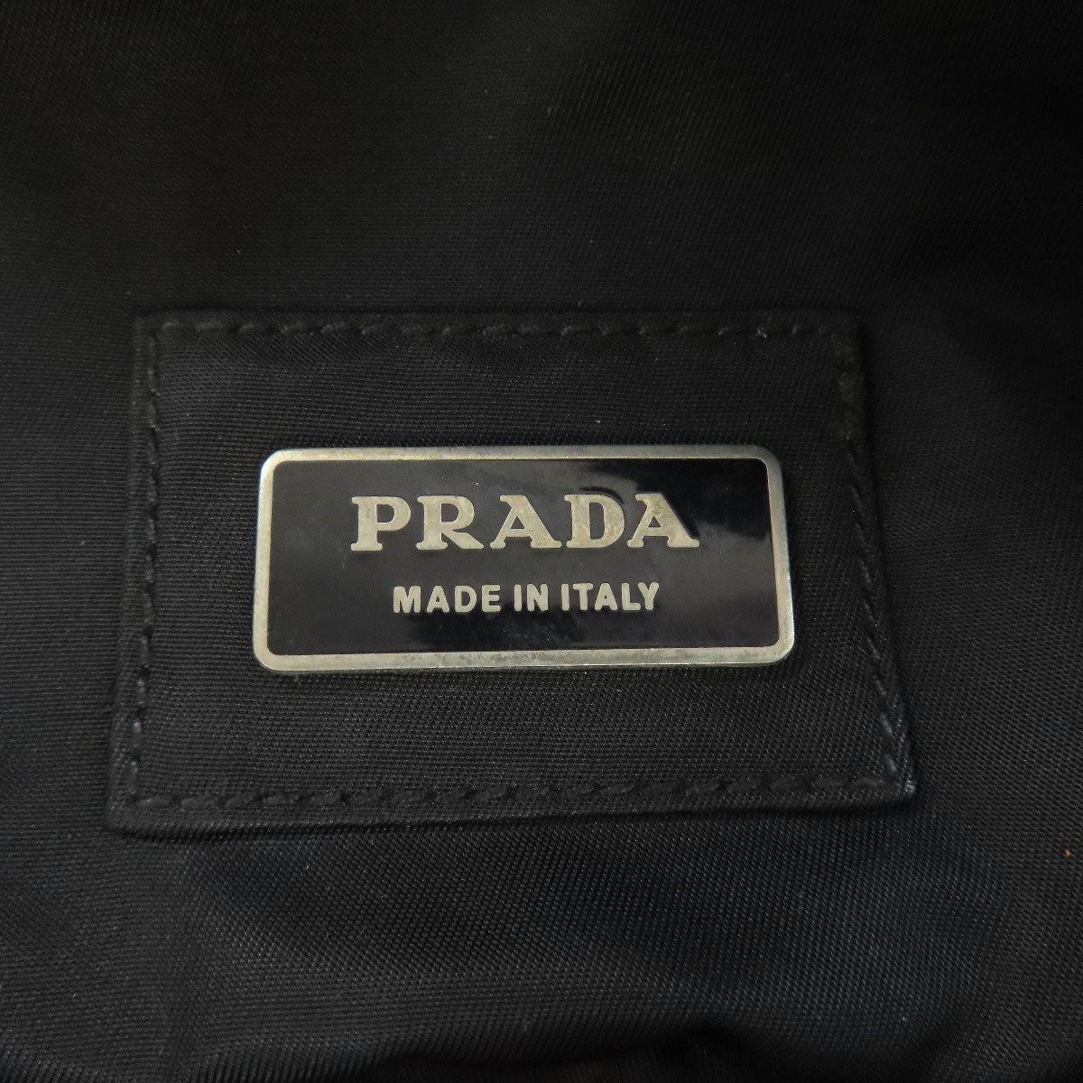 PRADA プラダ ロゴ金具 ヒップバッグ・ウエストバッグ ナイロン レディース 中古