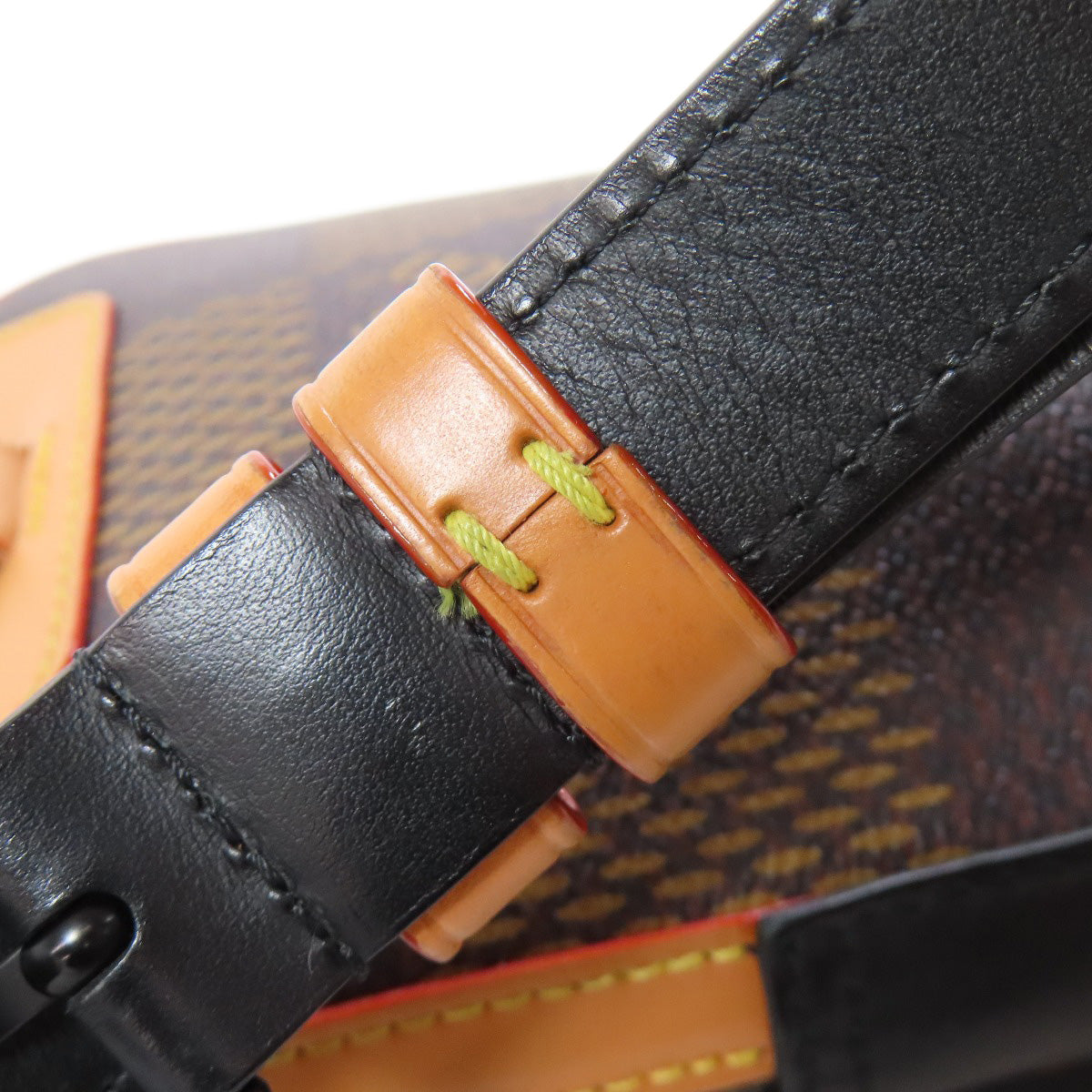 LOUIS VUITTON ルイヴィトン N40379 アマゾン スリングバッグ ボディバッグ モノグラムキャンバス レディース 中古