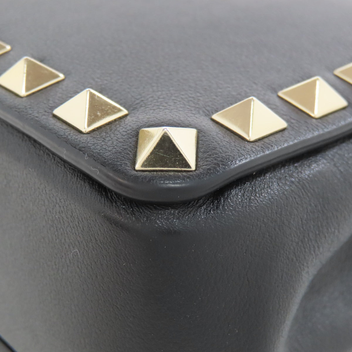 VALENTINO ヴァレンティノ スタッズ ショルダーバッグ レザー レディース 中古