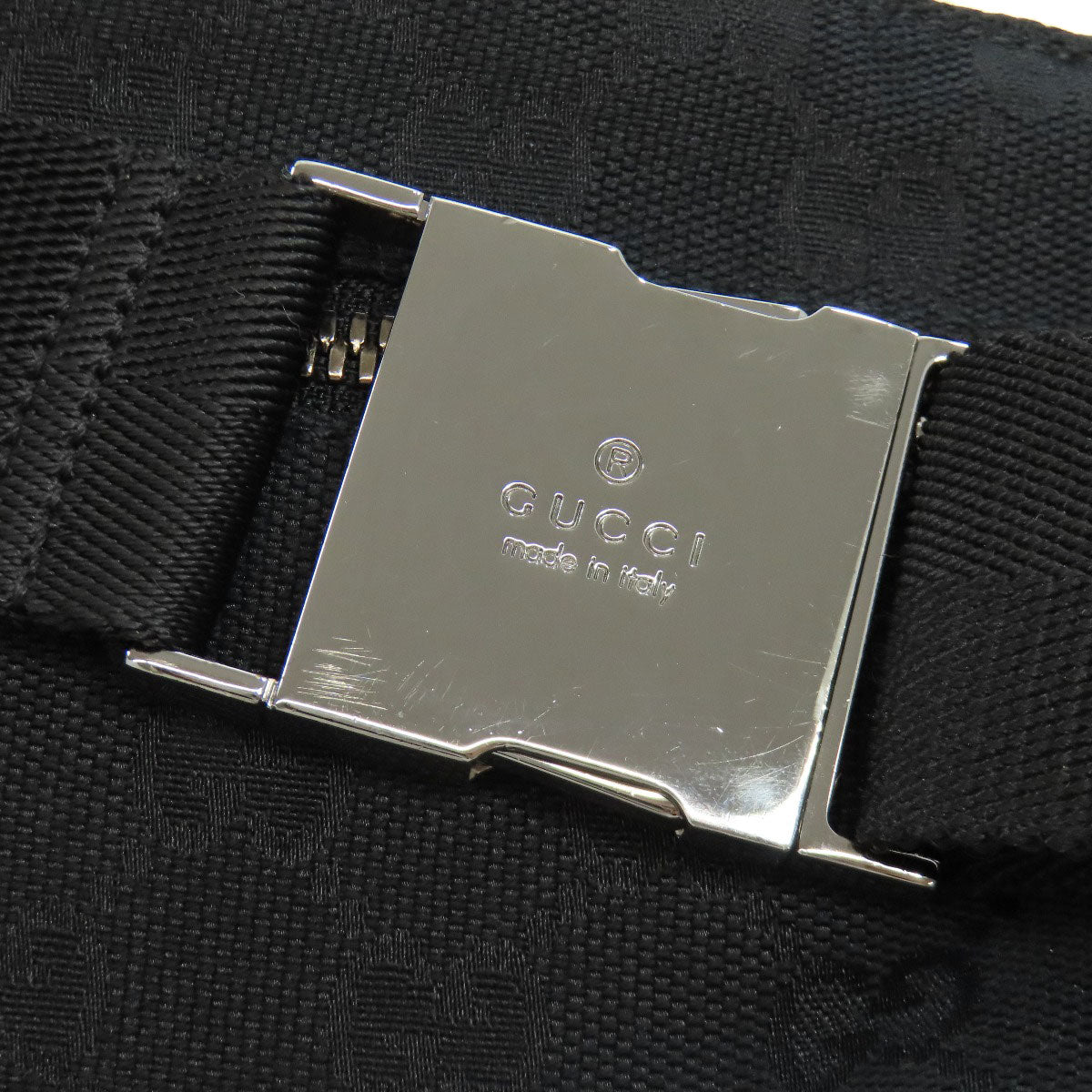 GUCCI グッチ 28566 GG柄 ボディバッグ キャンバス レディース 中古