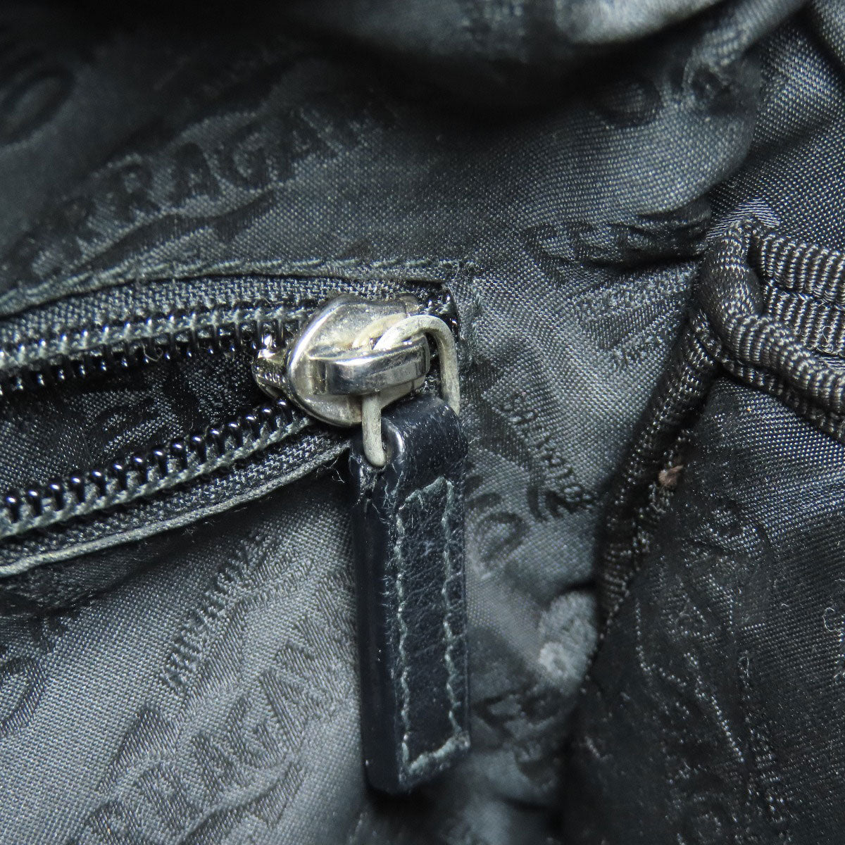 Salvatore Ferragamo サルヴァトーレフェラガモ 2WAY トートバッグ ナイロン レディース 中古