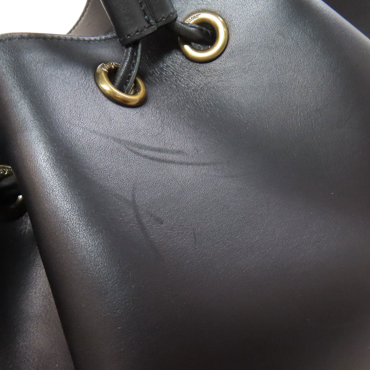 Salvatore Ferragamo サルヴァトーレフェラガモ ワンショルダー 巾着 ショルダーバッグ レザー レディース 中古