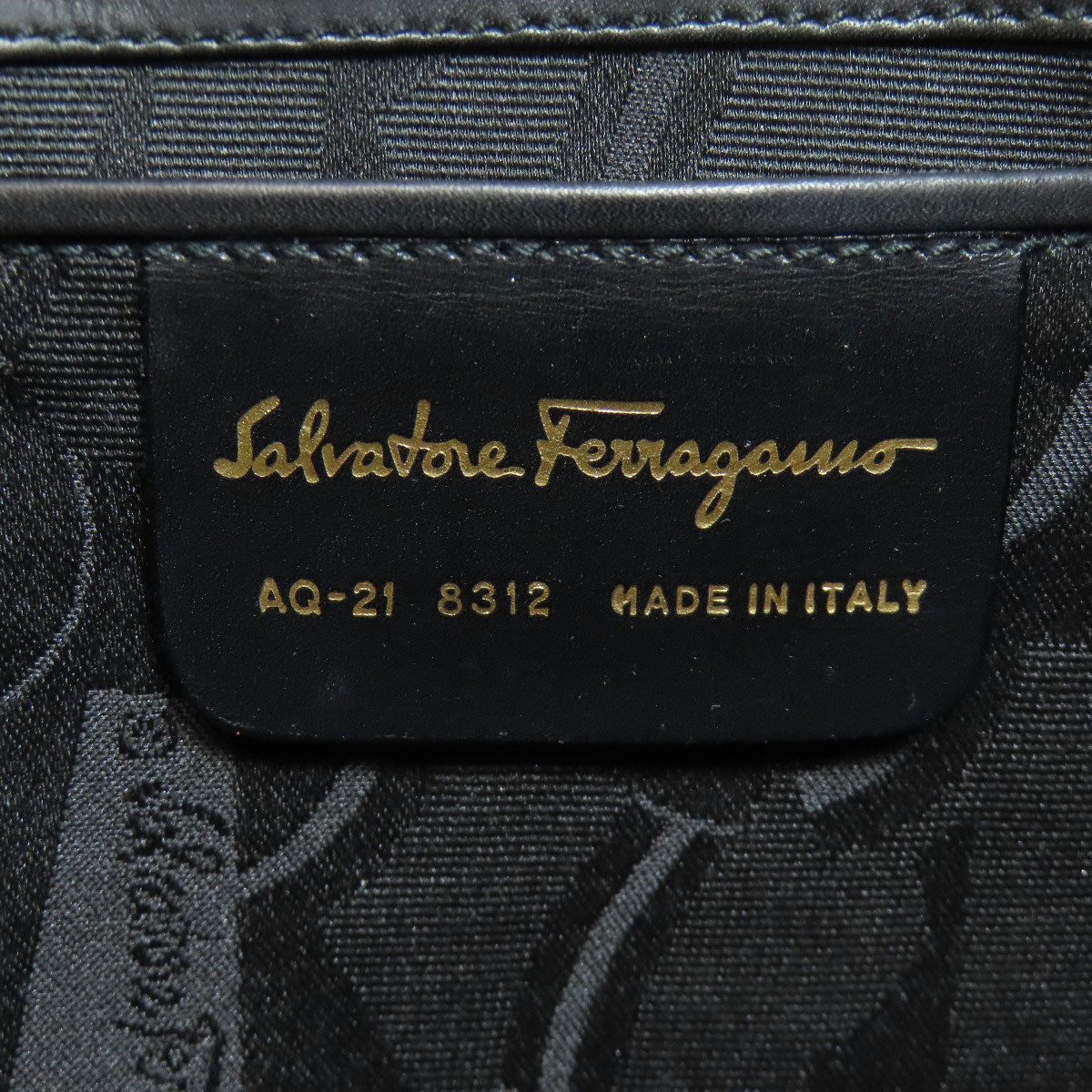 Salvatore Ferragamo サルヴァトーレフェラガモ ワンショルダー 巾着 ショルダーバッグ レザー レディース 中古