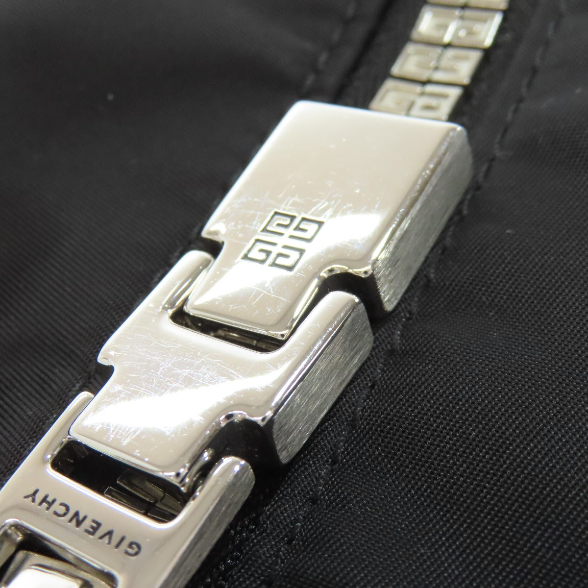 GIVENCHY ジバンシー 2WAY リュック・デイパック ナイロン レディース 中古