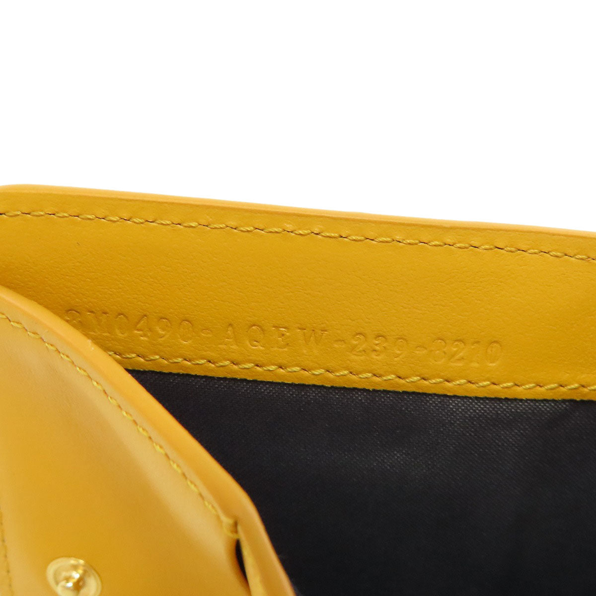 FENDI フェンディ FF キューブ 二つ折り財布（小銭入れあり） レザー レディース 中古