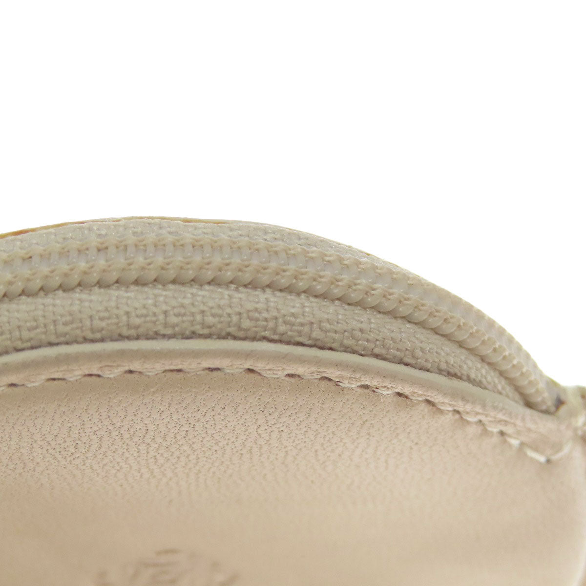 LOEWE ロエベ アナグラム 丸形 コインケース カーフ レディース 中古