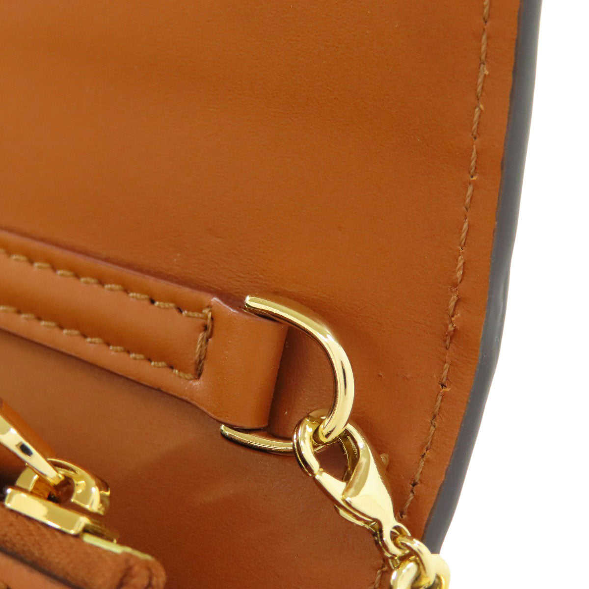 FENDI フェンディ チェーンショルダー ショルダーバッグ レザー レディース 中古