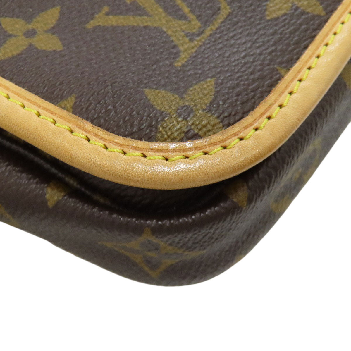 LOUIS VUITTON ルイヴィトン M40108 バム・バッグ・ボスフォール ヒップバッグ・ウエストバッグ モノグラムキャンバス レディース 中古