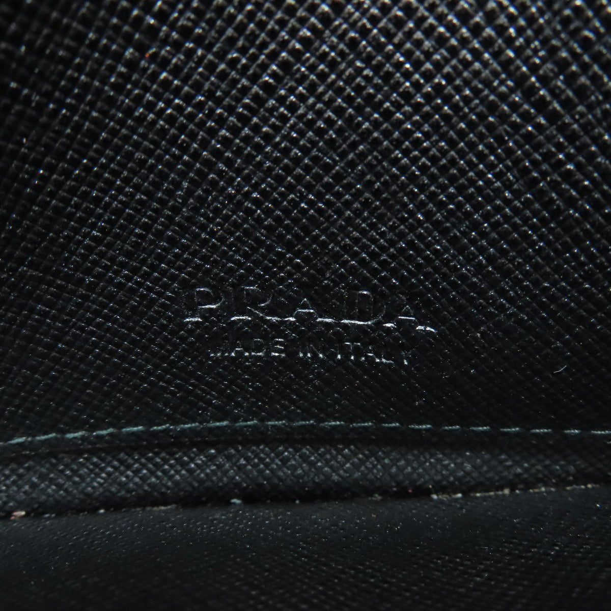 PRADA プラダ リアルライフコミックス コインケース サフィアーノ レディース 中古