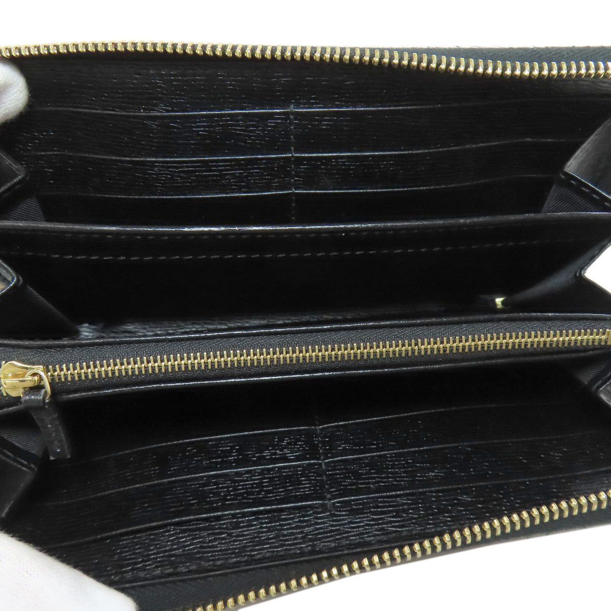 GUCCI グッチ 772642 ロゴ 長財布（小銭入れあり） レザー レディース 中古
