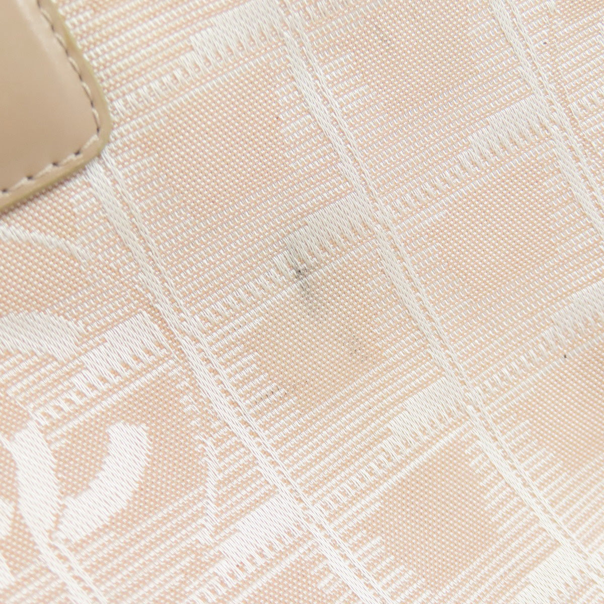 CHANEL シャネル ニュートラベルラインMM トートバッグ ナイロンジャガード レディース 中古