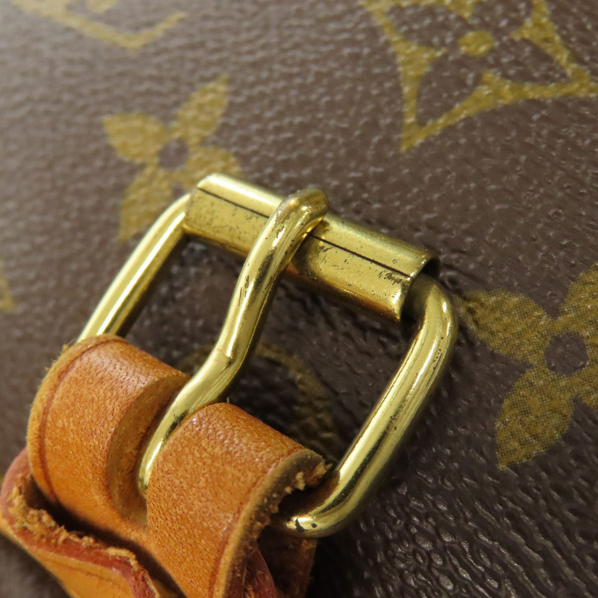 LOUIS VUITTON ルイヴィトン M40710 ソミュールMM ショルダーバッグ モノグラムキャンバス レディース 中古