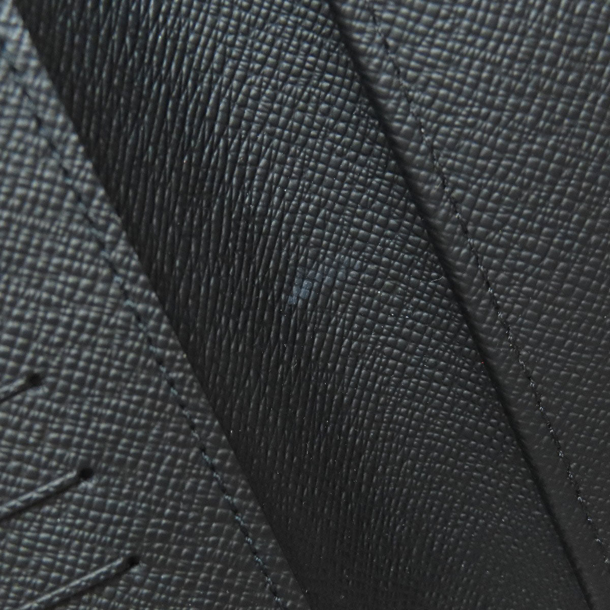 LOUIS VUITTON ルイヴィトン M62295 ジッピー・ウォレット ヴェルティカル 長財布（小銭入れあり） モノグラムエクリプス メンズ 中古
