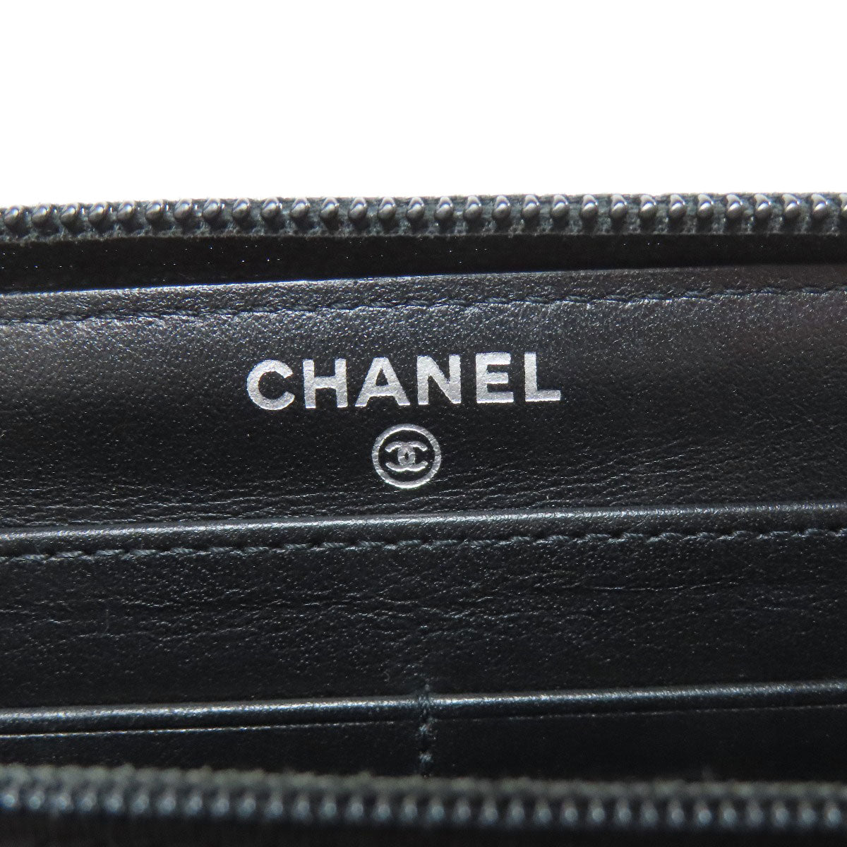 CHANEL シャネル ボーイ シャネル シルバー金具 長財布（小銭入れあり） カーフ レディース 中古