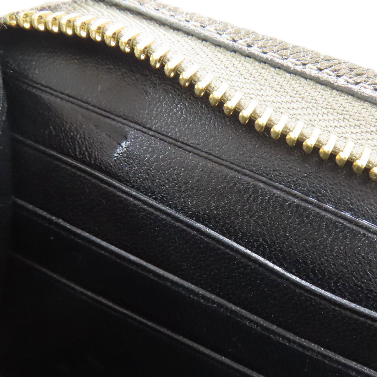 LOEWE ロエベ ラウンドファスナー 長財布（小銭入れあり） レザー レディース 中古