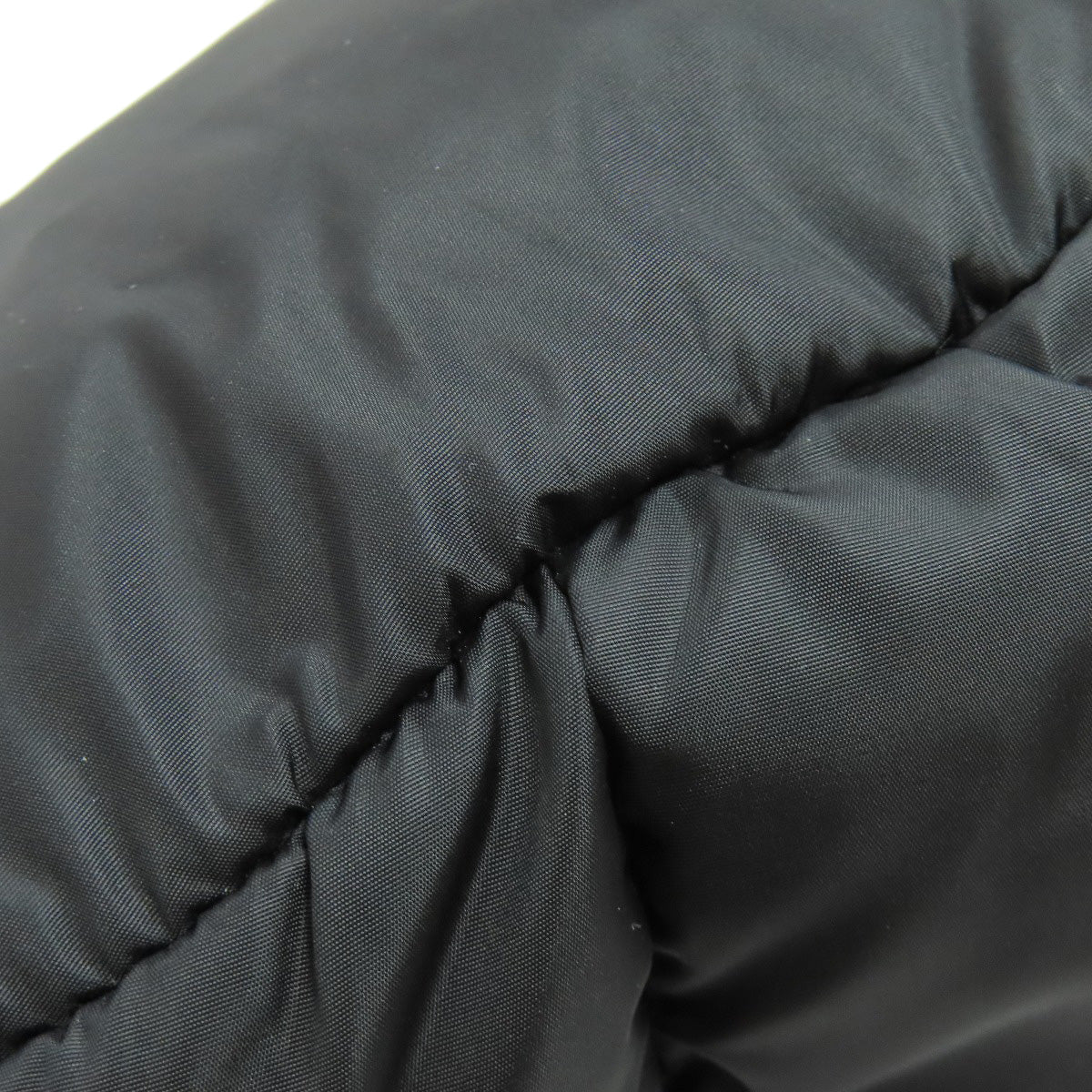 MONCLER モンクレール ロゴ ボディバッグ ナイロン レディース 中古