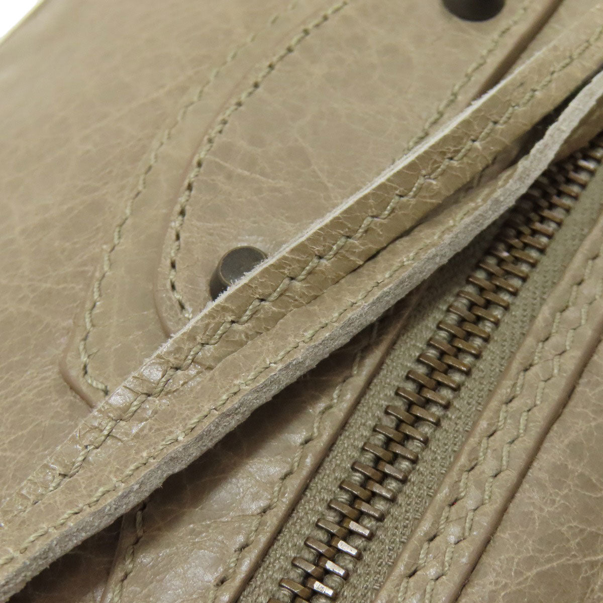 BALENCIAGA バレンシアガ 242803 ザ・ヒップ ショルダーバッグ カーフ レディース 中古