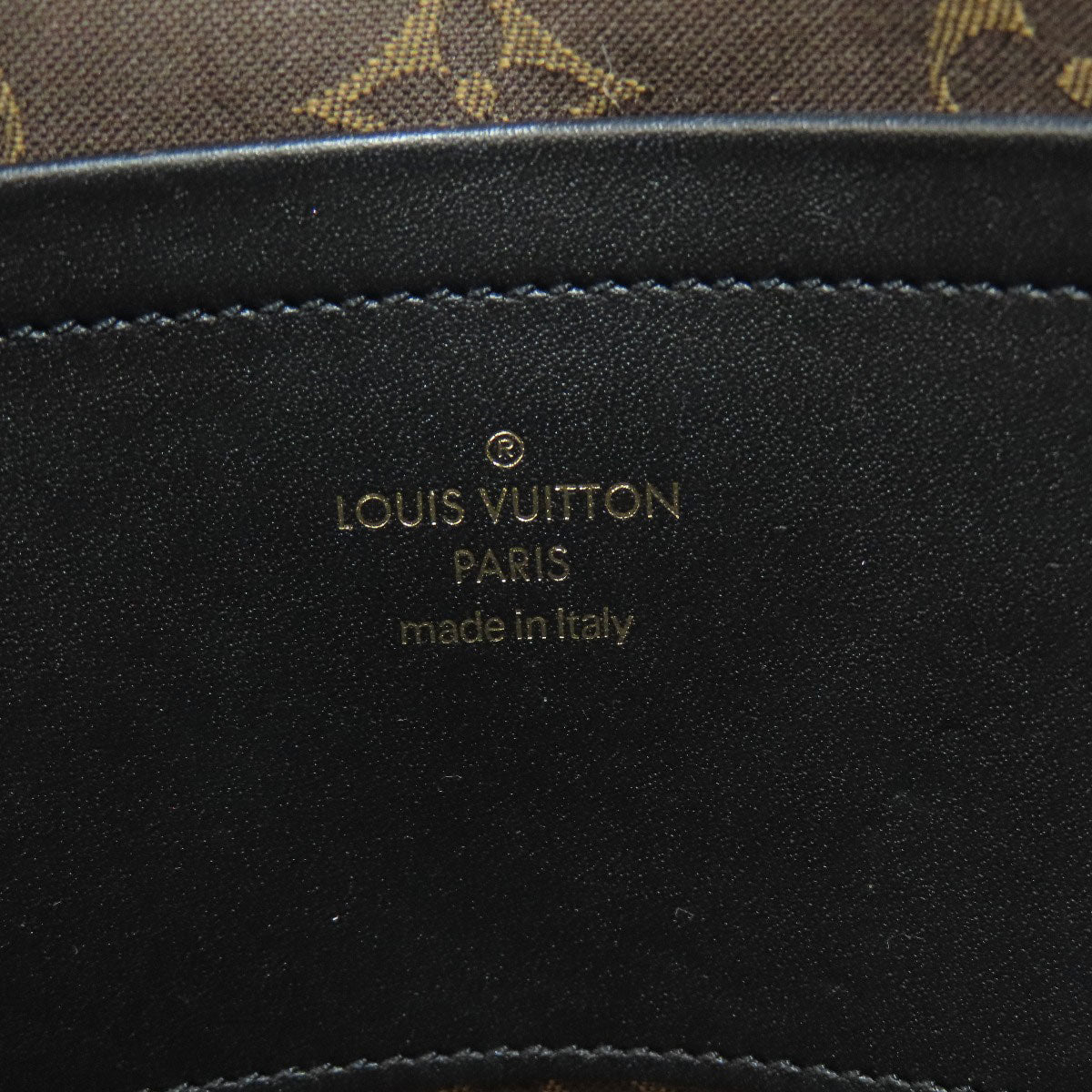 LOUIS VUITTON ルイヴィトン M80450 ユーティリティ クロスボディ ボディバッグ カーフ レディース 中古