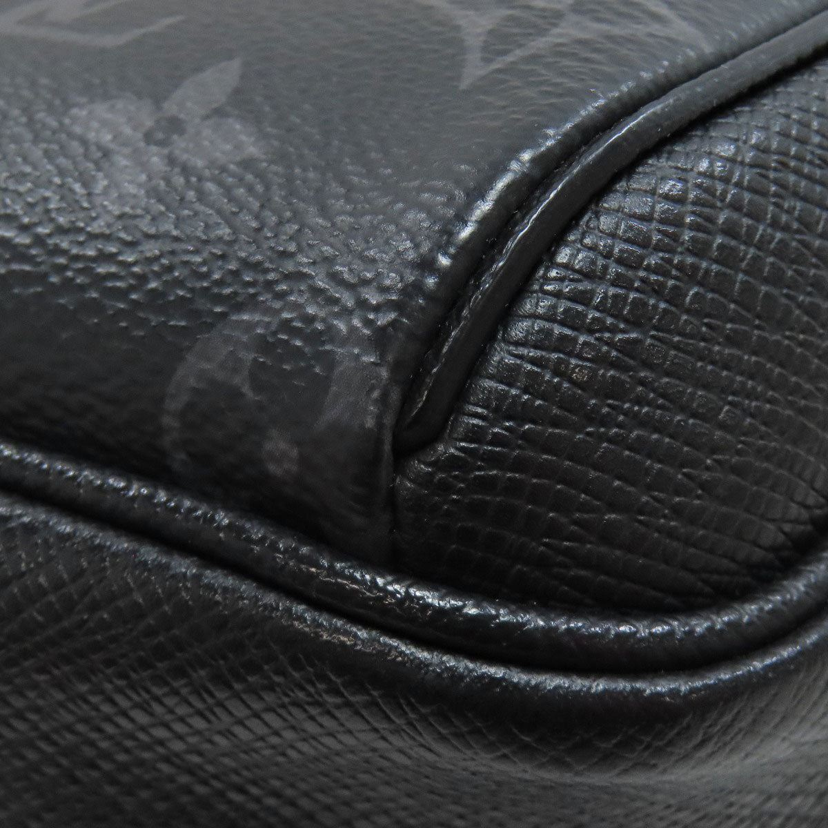 LOUIS VUITTON ルイヴィトン M30245 バムバッグアウトドア ヒップバッグ・ウエストバッグ モノグラムキャンバス メンズ 中古
