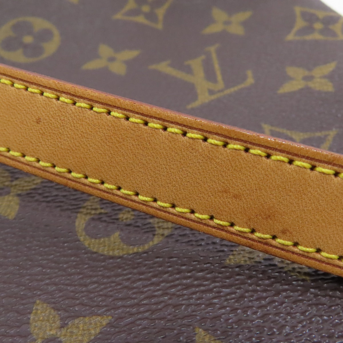 LOUIS VUITTON ルイヴィトン M51257 ミュゼット・タンゴS ショルダーバッグ モノグラムキャンバス レディース 中古