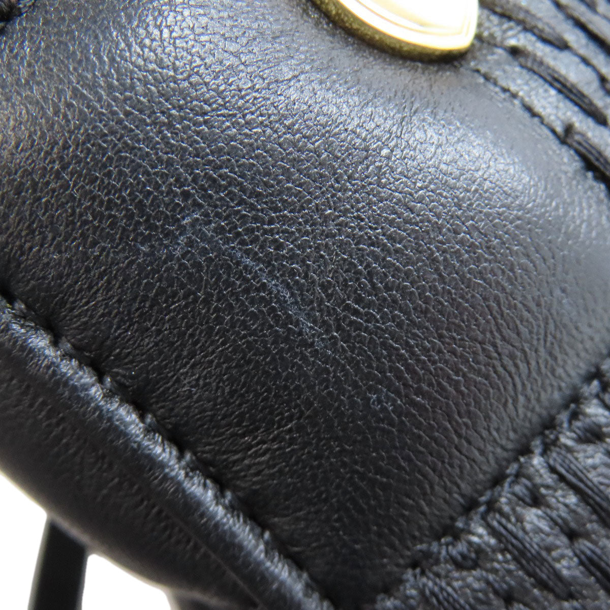 LOUIS VUITTON ルイヴィトン M59114 トロカMM ショルダーバッグ ラムスキン レディース 中古