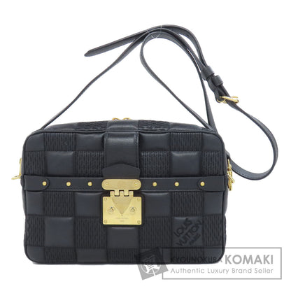 LOUIS VUITTON ルイヴィトン M59114 トロカMM ショルダーバッグ ラムスキン レディース 中古