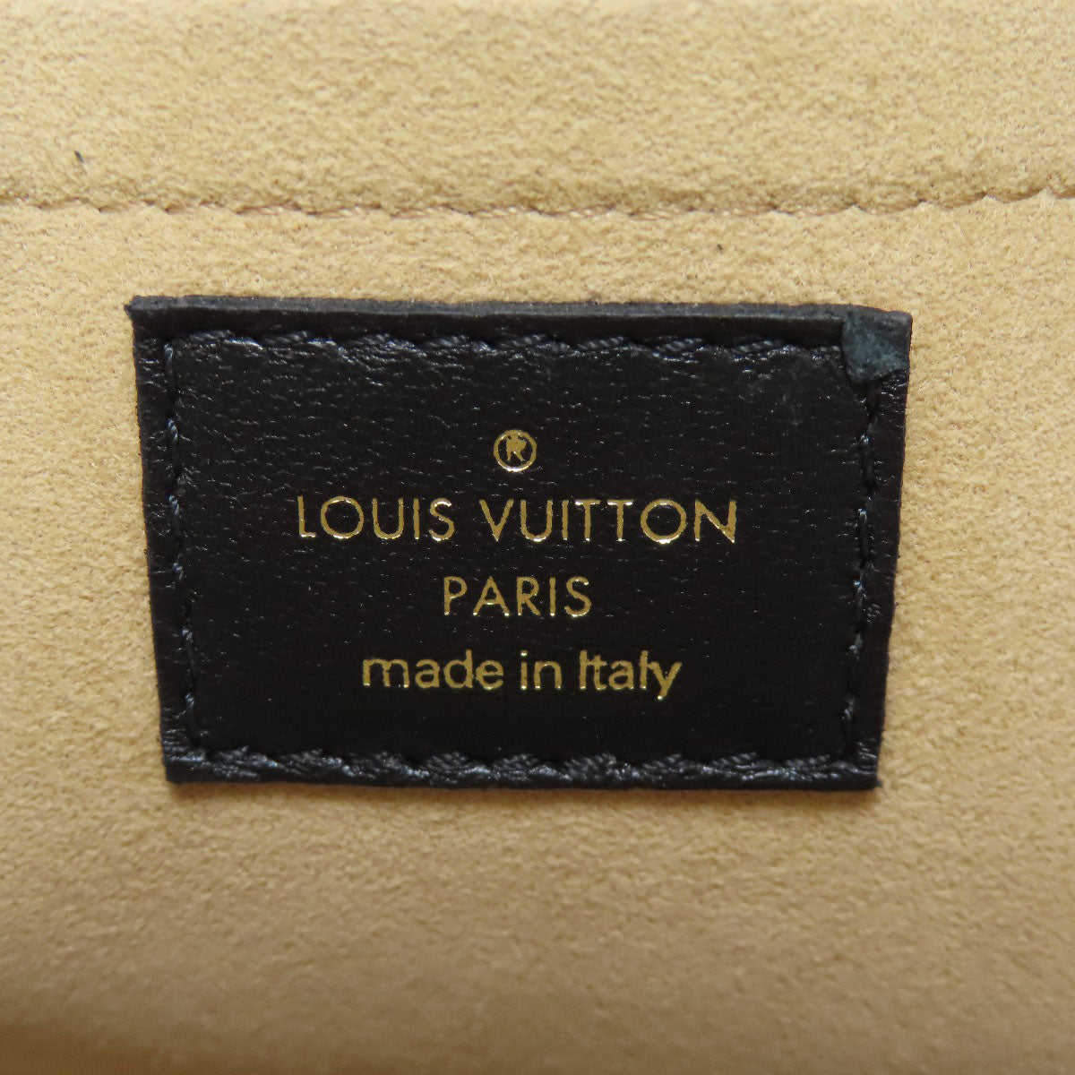 LOUIS VUITTON ルイヴィトン M59114 トロカMM ショルダーバッグ ラムスキン レディース 中古