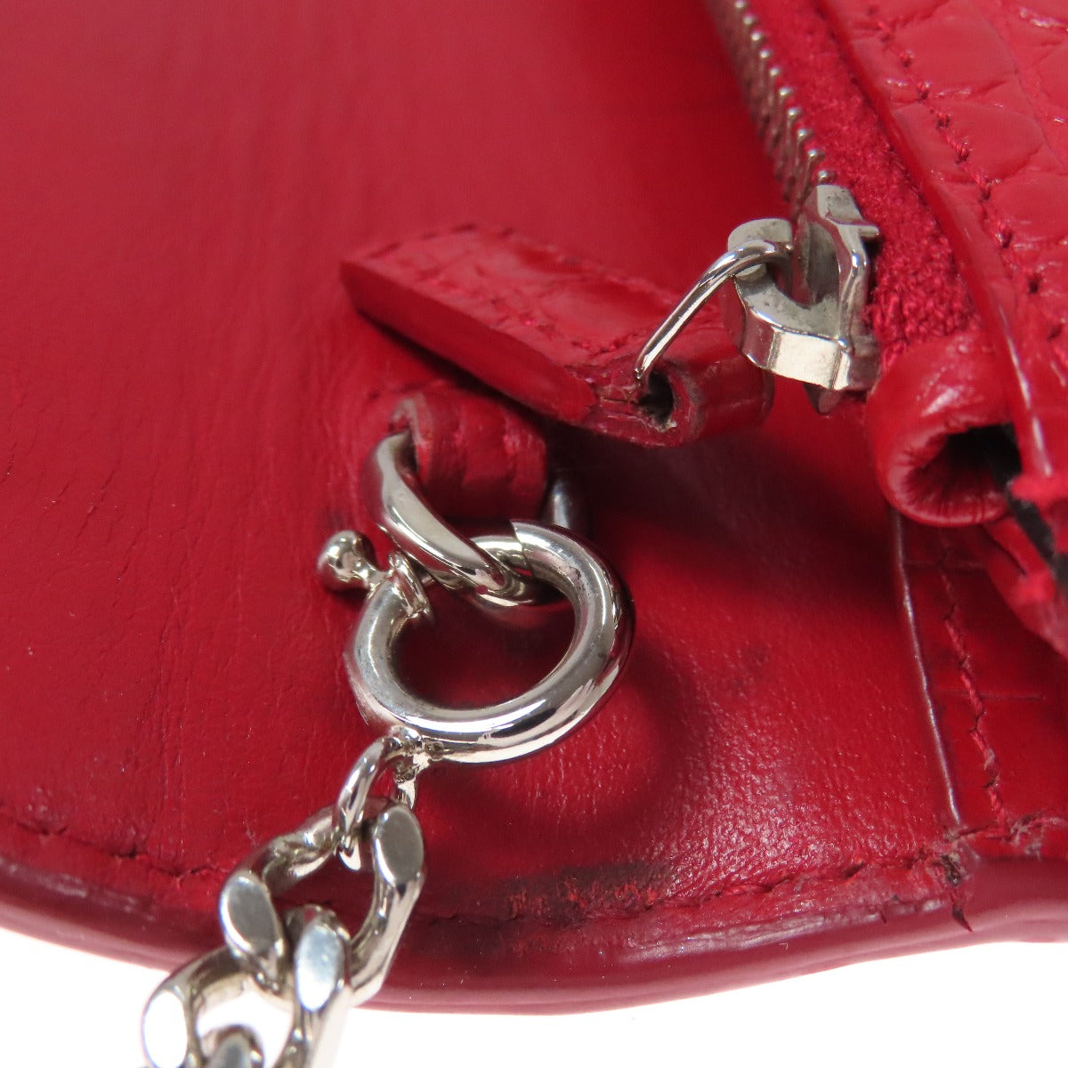 YVES SAINT LAURENT イヴ・サンローラン チェーンウォレット 型押し 長財布（小銭入れあり） レザー レディース 中古