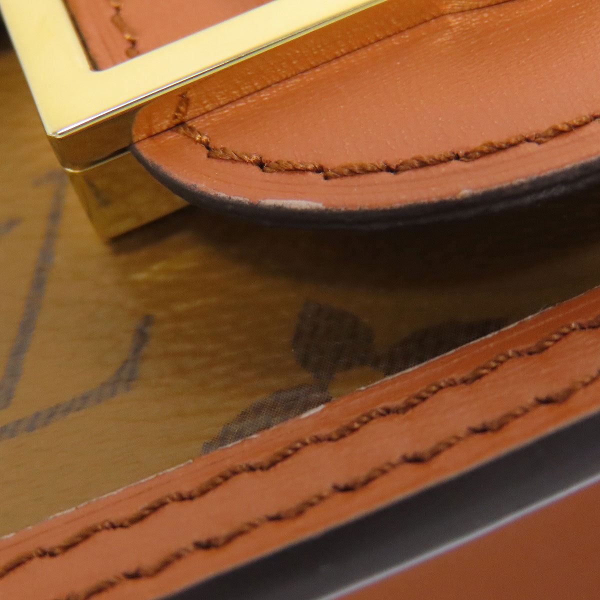 LOUIS VUITTON ルイヴィトン M68746 ポルトフォイユ・ドーフィーヌ ショルダーバッグ モノグラムリバース レディース 中古