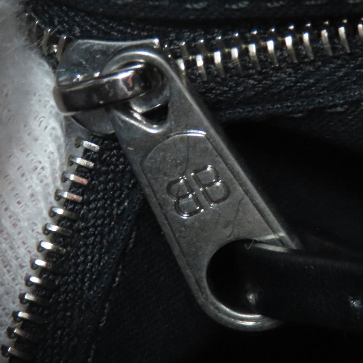 BALENCIAGA バレンシアガ 619979 バケット 2WAY ハンドバッグ キャンバス レディース 中古