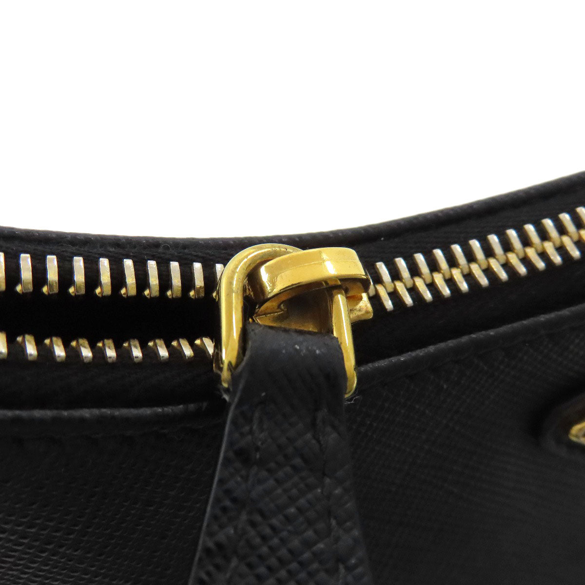 PRADA プラダ ロゴ金具 2WAY ショルダーバッグ サフィアーノ レディース 中古