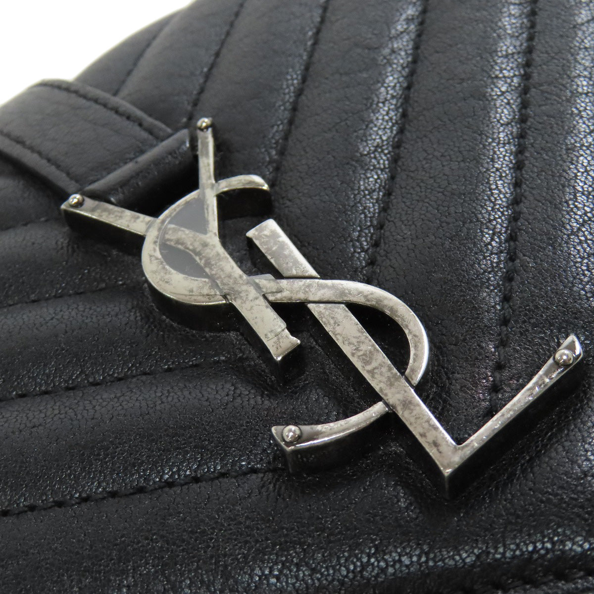 YVES SAINT LAURENT イヴ・サンローラン カサンドラ ショルダーバッグ レザー レディース 中古