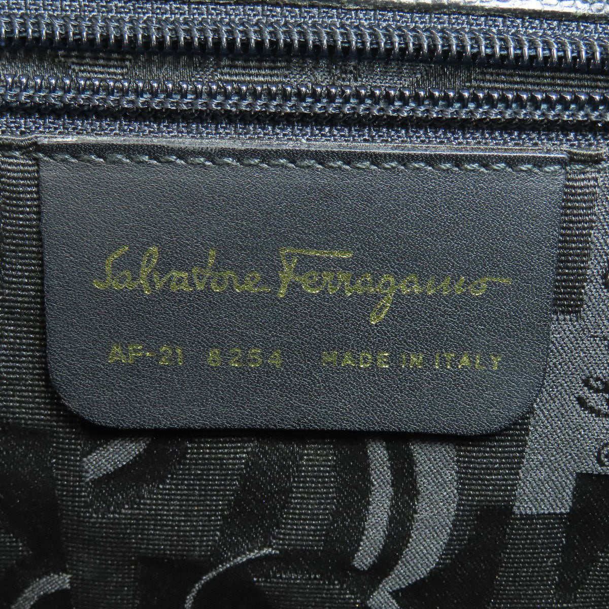 Salvatore Ferragamo サルヴァトーレフェラガモ ロゴ トートバッグ レザー レディース 中古