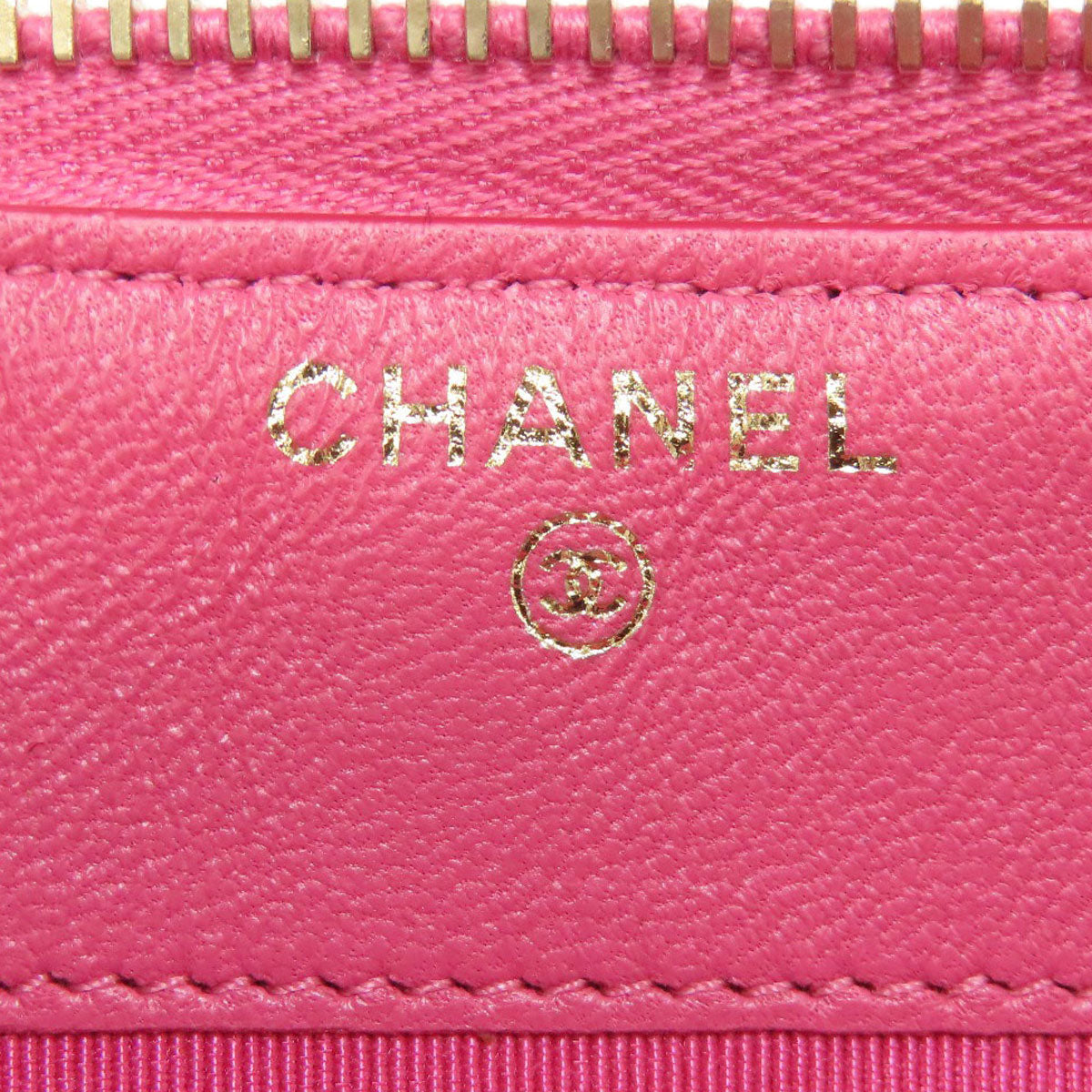 CHANEL シャネル マトラッセ ココマーク ゴールド金具 長財布（小銭入れあり） ラムスキン レディース 中古